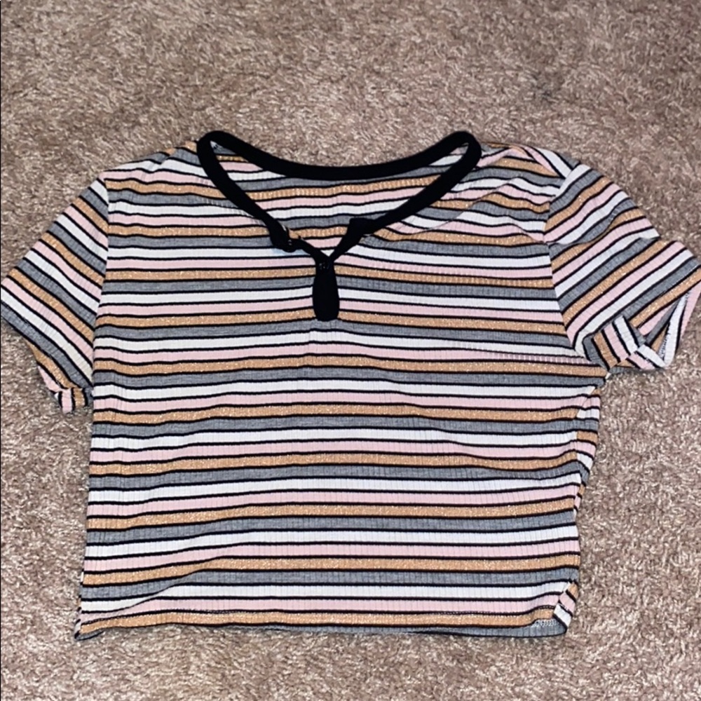 Crop top